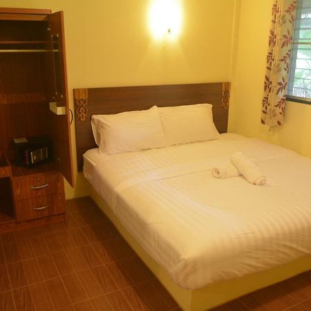 M&M Guesthouse Koh Chang Exterior photo